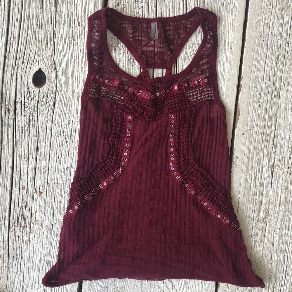Vanity women’s juniors tank size m sequins